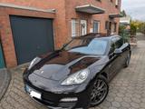 Porsche Panamera Exclusive EINMALIG Burmester 20 Zoll - Porsche Gebrauchtwagen in Krefeld