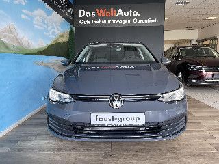 Fahrzeugabbildung Volkswagen Golf VIII Life eTSI DSG Navi LED