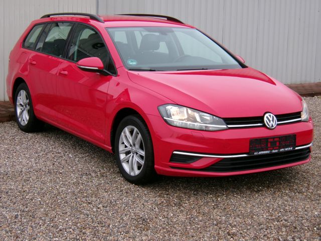 Volkswagen Golf 2.0 TDI SCR DSG Comfortline Variant