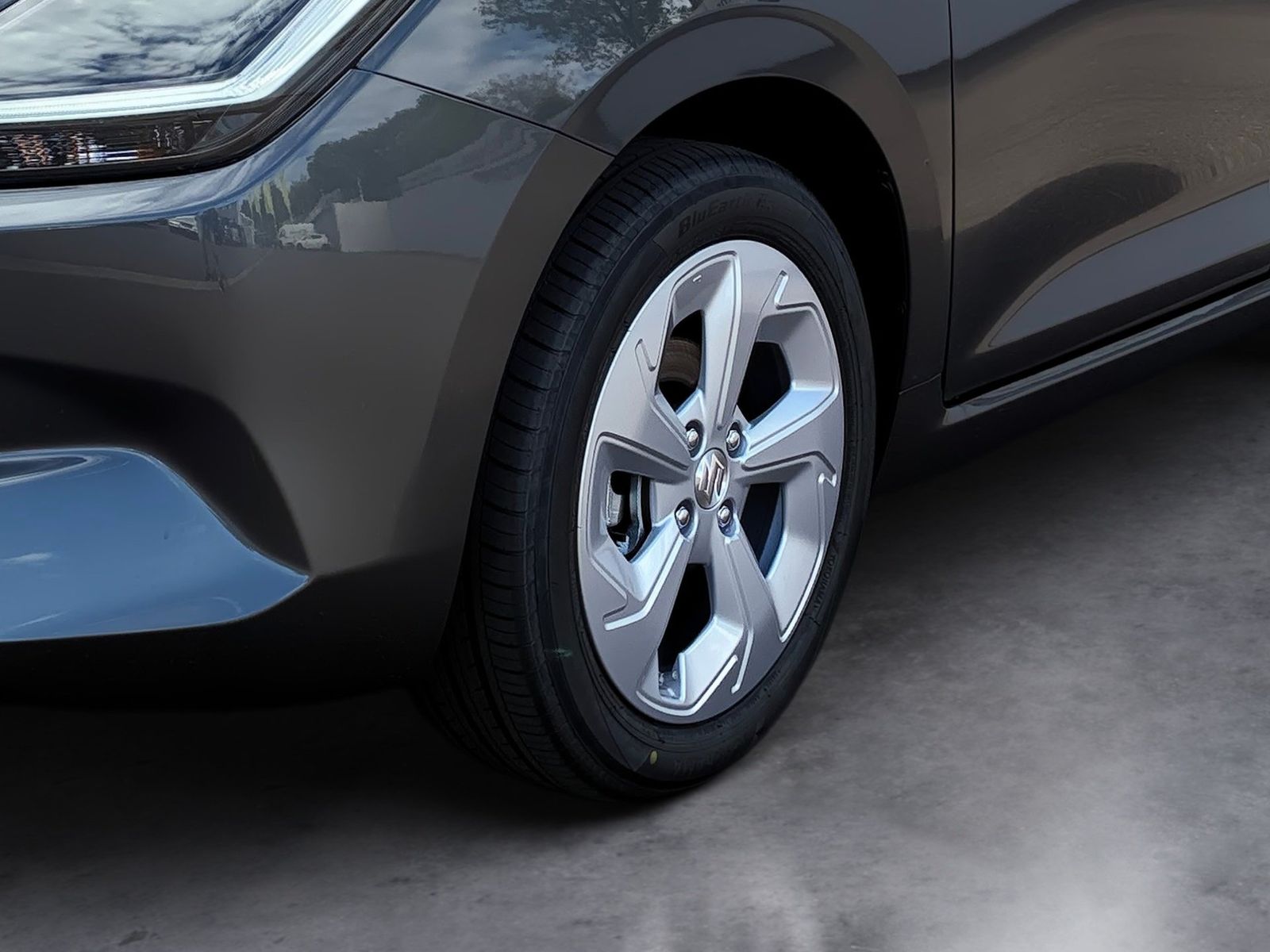 Fahrzeugabbildung Suzuki Swift 1.2 Dualjet 60 kW Comfort Kamera,LED,Navi