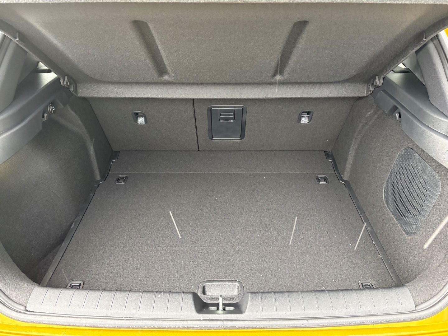 Fahrzeugabbildung Kia K4 1.6 T-GDI 132 kW GT-Line Sitzklima Memory 360