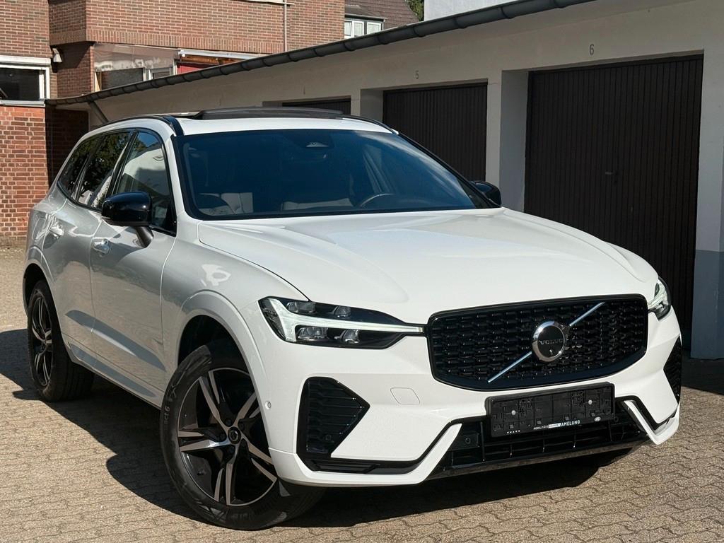 Volvo XC60"Plus Dark" AWD/Pano/Komfortsitz/360/ACC/AHK