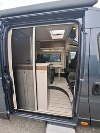 Westfalia Columbus 640 E 180 PS 8G Winterpaket Premium