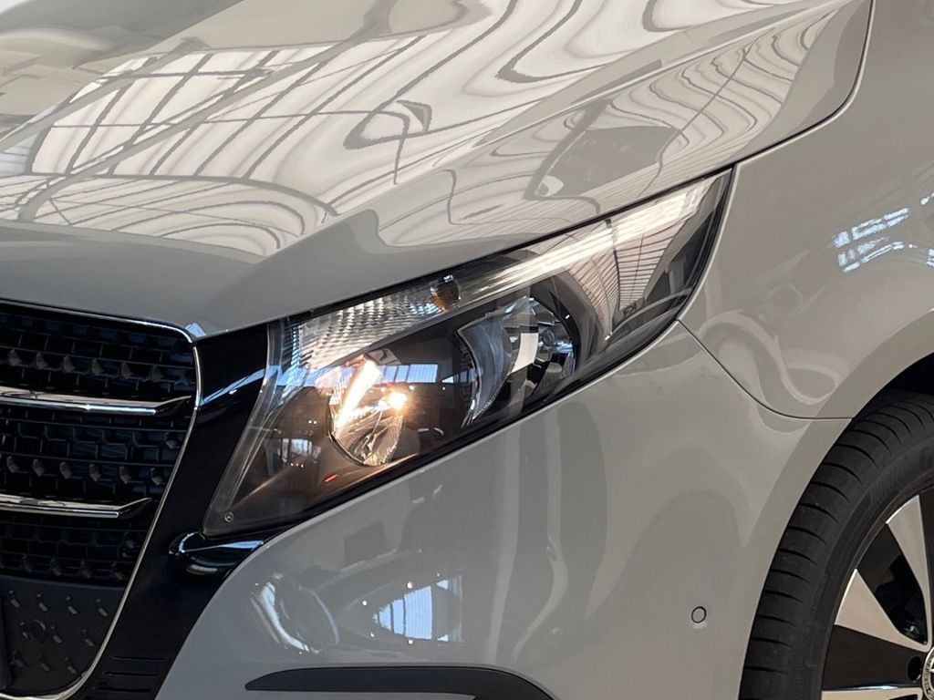 Fahrzeugabbildung Mercedes-Benz V 220 d Kompakt ACC AUT Facelift Kam. KlimaA LM