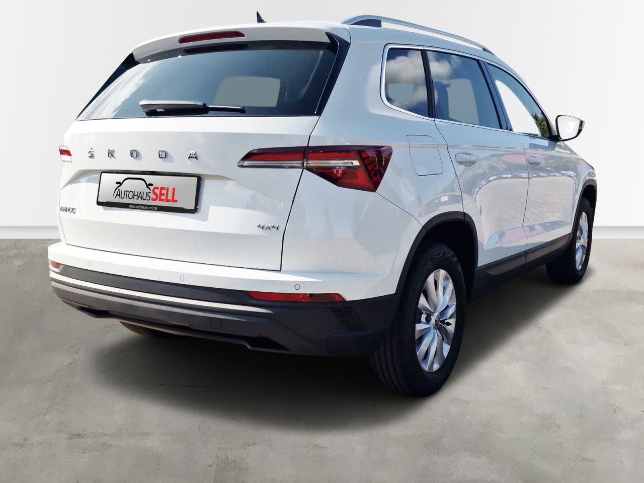 Fahrzeugabbildung SKODA Karoq Ambition TD110/2.0A7A, Allrad, Navi