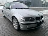 BMW 330 D E46 - BMW 330 mit Diesel-Antrieb: Limousine, 330d E46