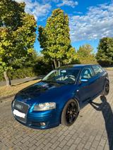 Audi A3 1.6 tiptronic S line Sportpaket plus S li... - Audi A3 aus 2005: Line