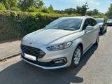 Ford Mondeo 2,0 Hybrid Titanium Autom. AHK NAV - Ford Mondeo in Köln