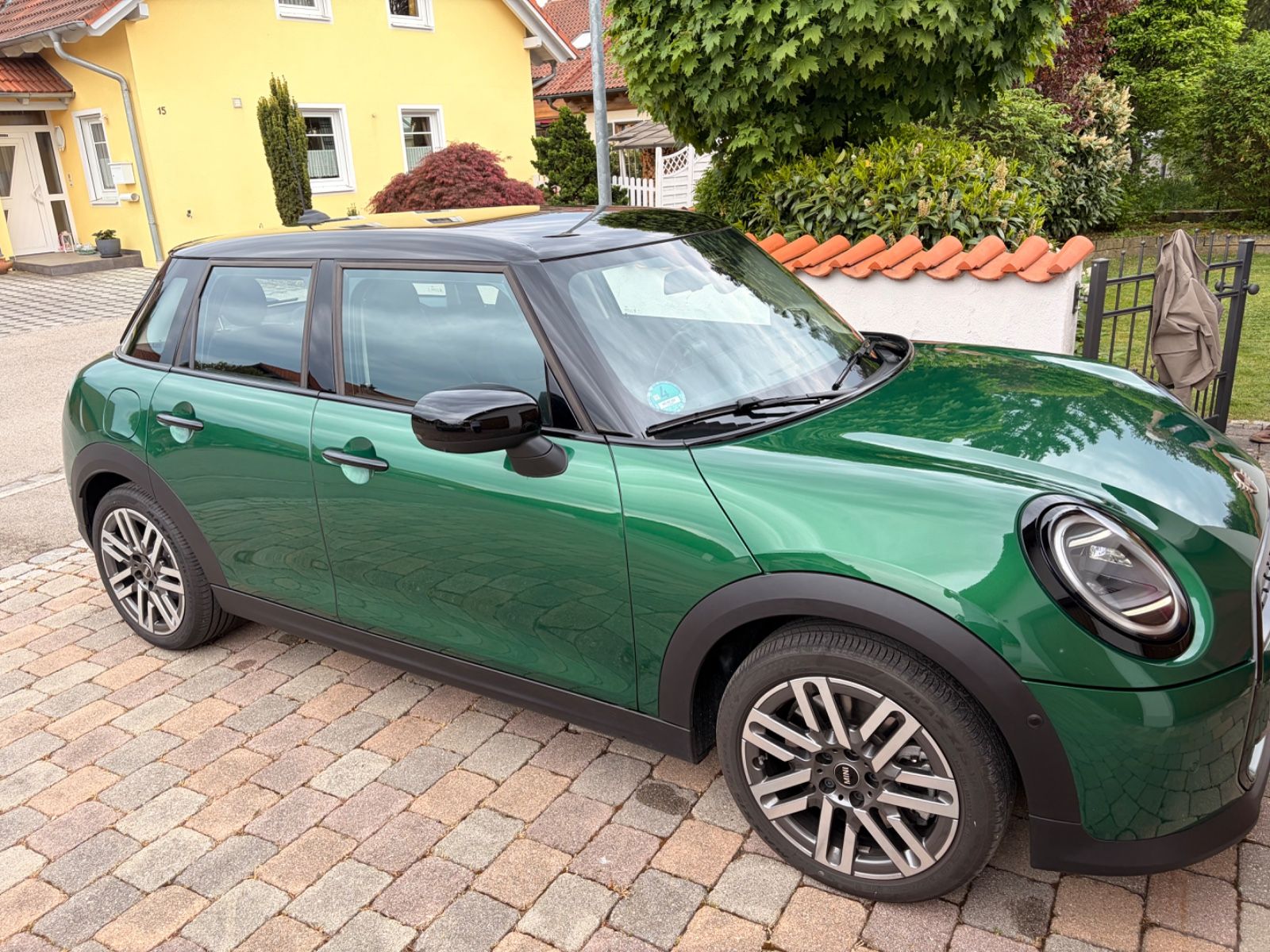 MINI Cooper S 5-Türer    Classic Trim *FACELIFT*