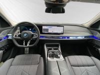BMW M760 - Vorschau Bild 11