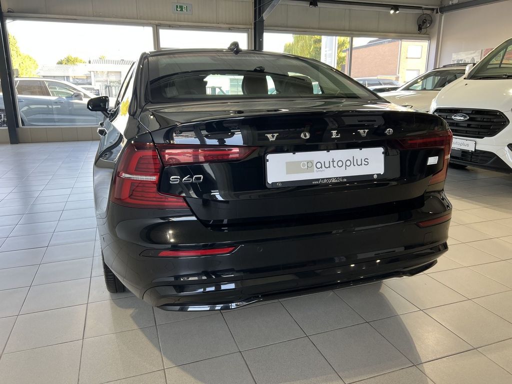 Volvo S60 T8 Ultimate Dark Recharge AWD B&W Massage