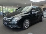 Mercedes-Benz B 200,Exclusiv Paket,Memory,Sport Paket,Navi - Mercedes-Benz B 200 mit Benzin-Antrieb: Navigationssystem