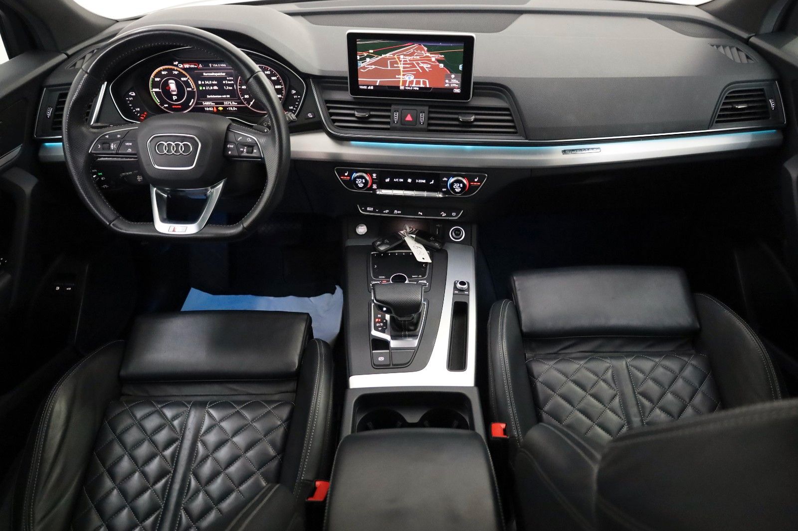 Fahrzeugabbildung Audi Q5 50 TFSIe quattro S line,Leder,Kamera,Pano,AHK
