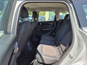 MINI One D Countryman - 7