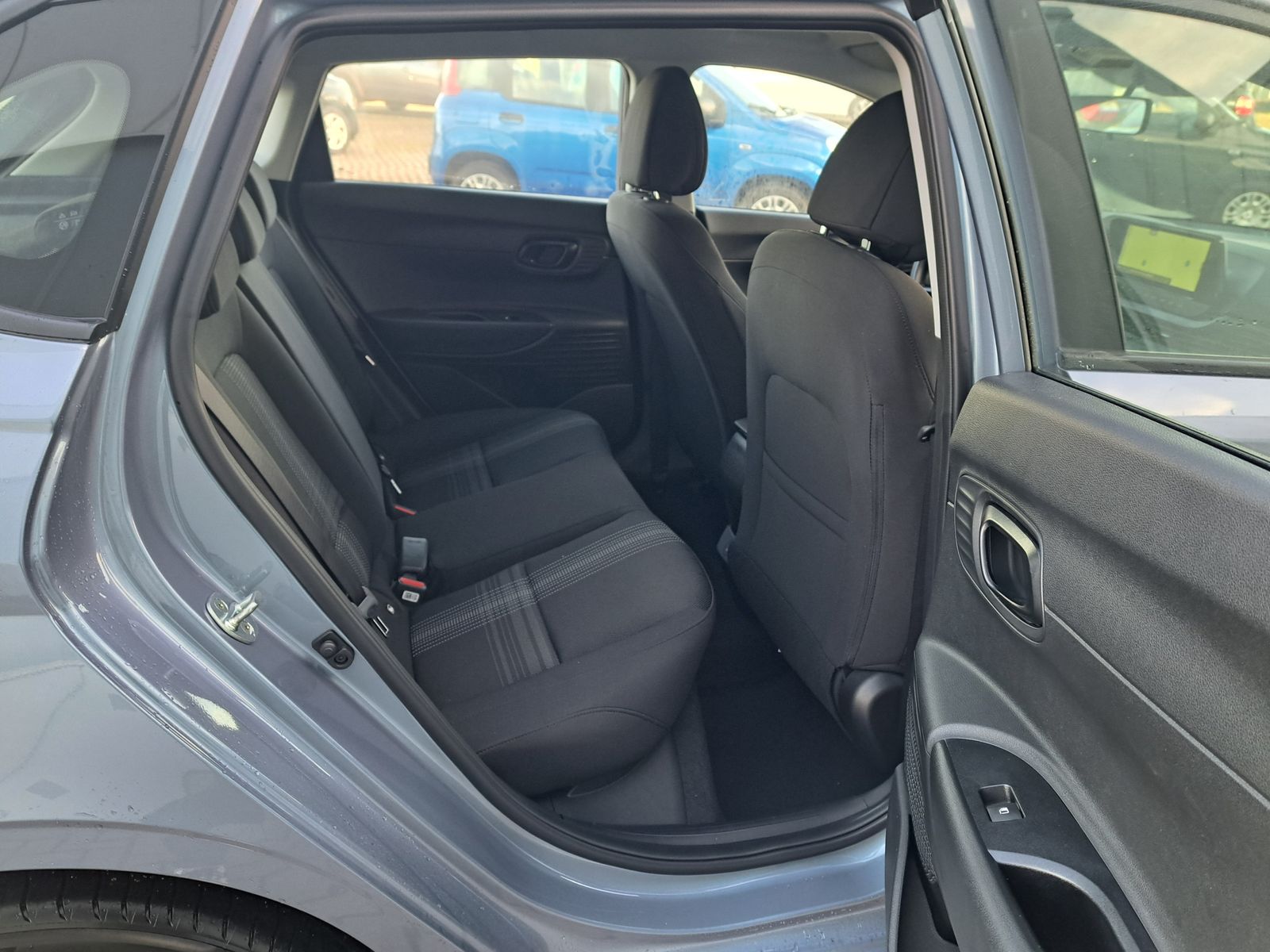 Fahrzeugabbildung Hyundai i20 1.2 NAVI ALU WINTERPAKET KAMERA KLIMA