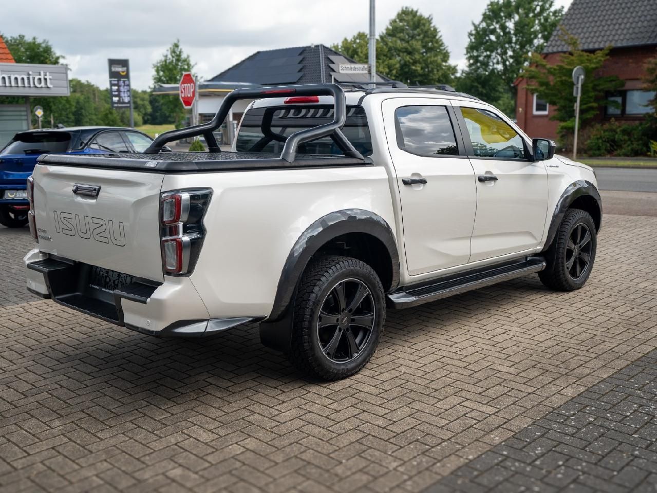 Fahrzeugabbildung Isuzu D-Max Double Cab 4WD V-CROSS
