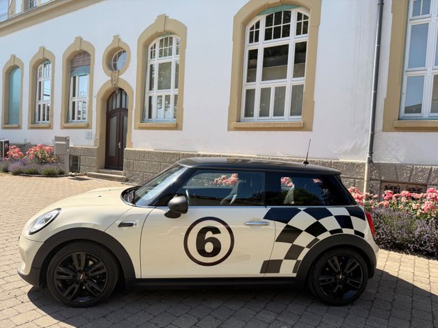 MINI One One