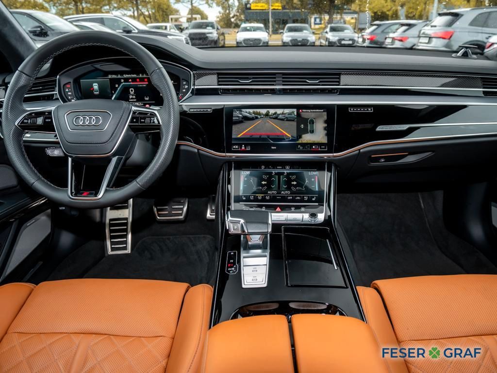 Audi A8 - Bild 8