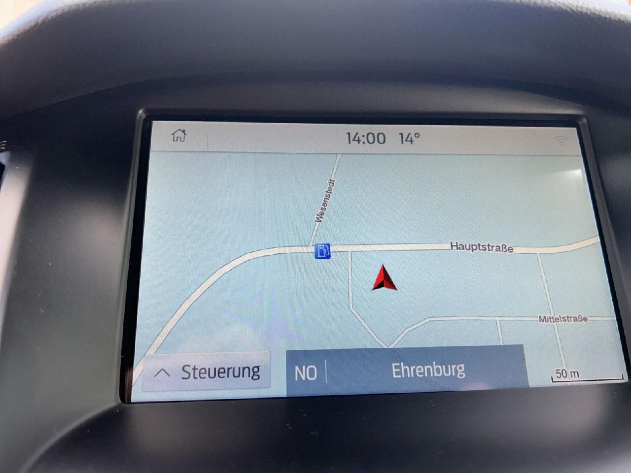 Fahrzeugabbildung Ford Focus Lim. 1,0 ST-Line