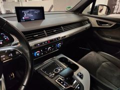 Fahrzeugabbildung Audi Q7 3.0 TDI quattro *S-LINE* (7STZ/PANO/BOSE/STH