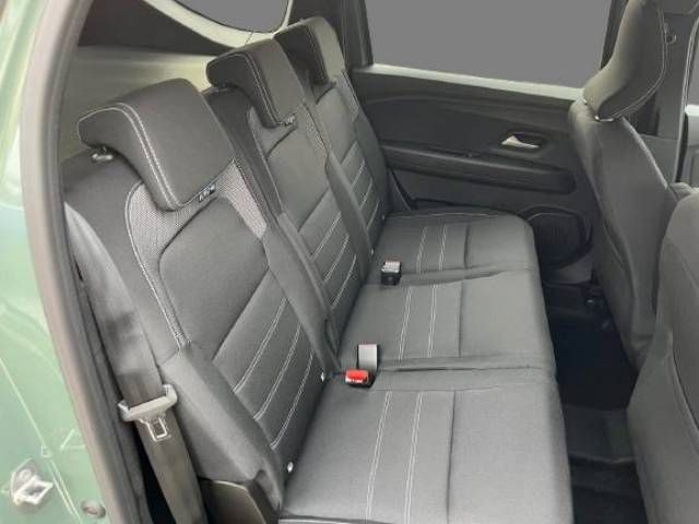 Fahrzeugabbildung Dacia Jogger Expression TCe 110