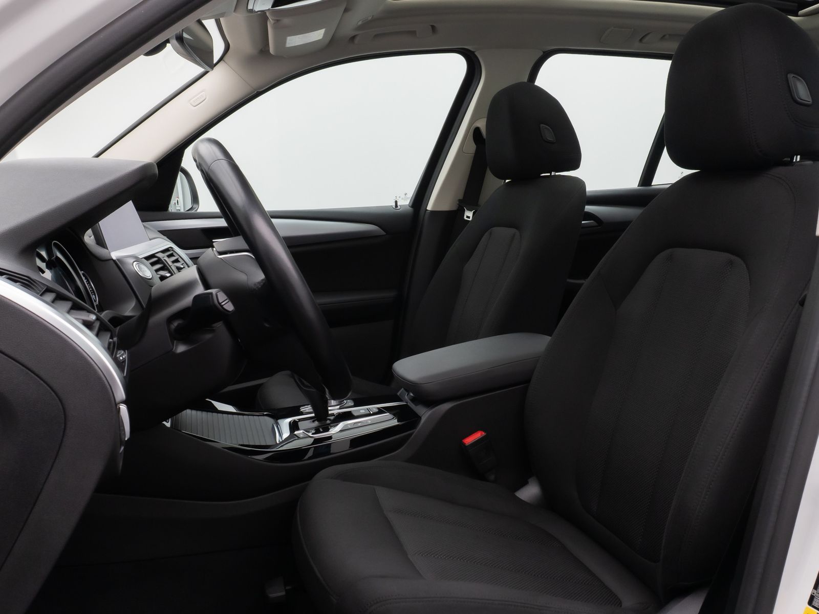 Fahrzeugabbildung BMW X3 xD30e Panorama Kamera DAB HiFi WLAN Stop&Go