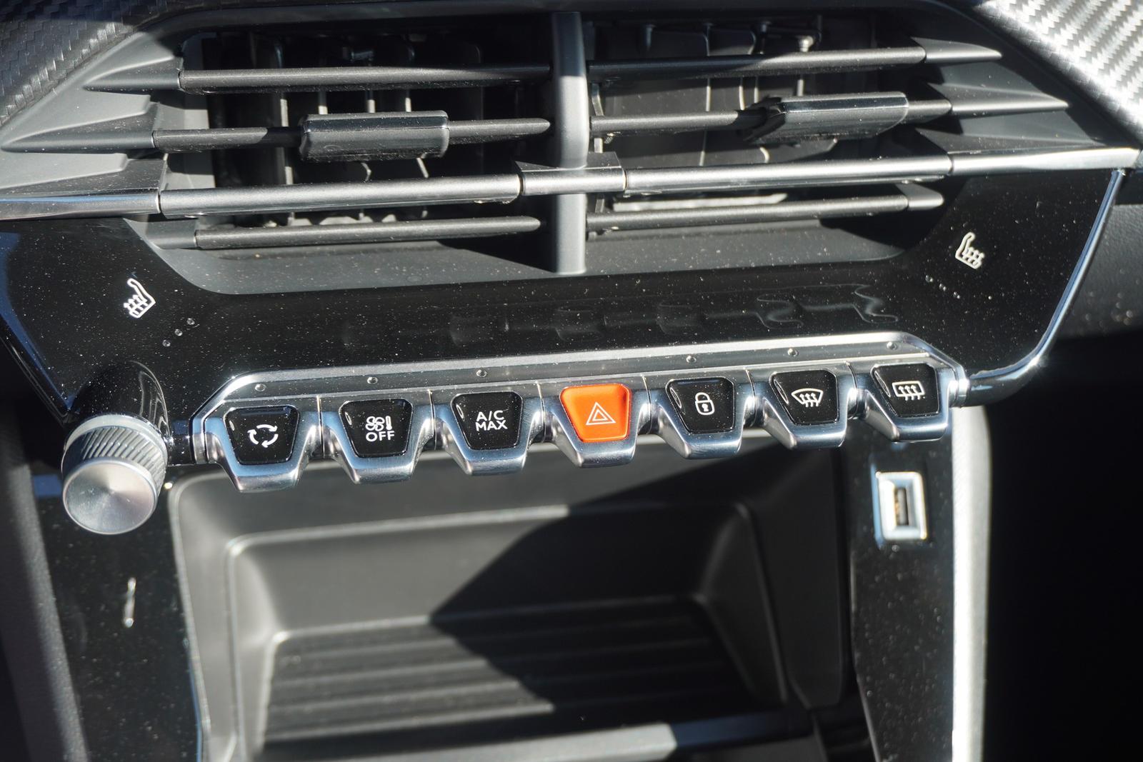 Peugeot 2008 1.2 PureTech Aut. LED Android Apple Kamera