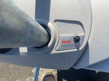 HYMER  ERIBA  HYMERCAR ERIBA Feeling 442