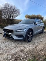 Volvo V60 CC 2024 B4 AWD Plus+WINTERPAK+AHK+h/k