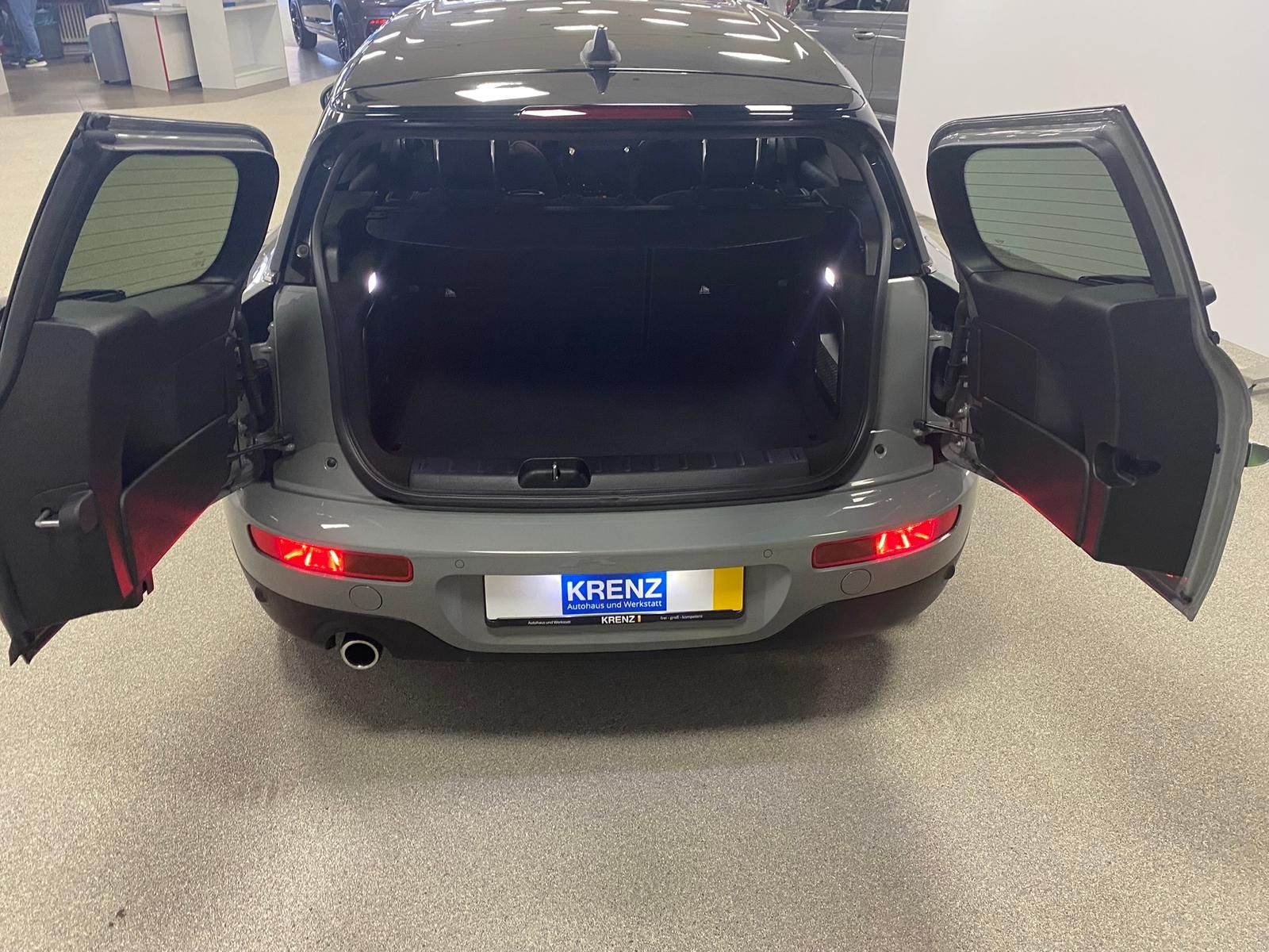 Fahrzeugabbildung MINI Cooper 1.5 12V Cooper KLIMA+NAVI+SITZHEIZ+ALU+LE