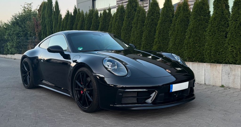 Image of Porsche 992