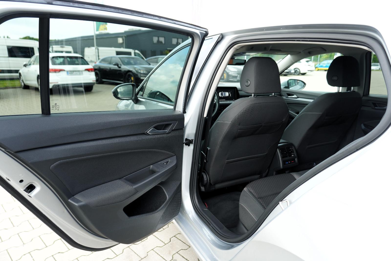 Volkswagen Golf VIII Lim. Active*Matrix*3Zon.*Appel*ACC*, миниатюра 24