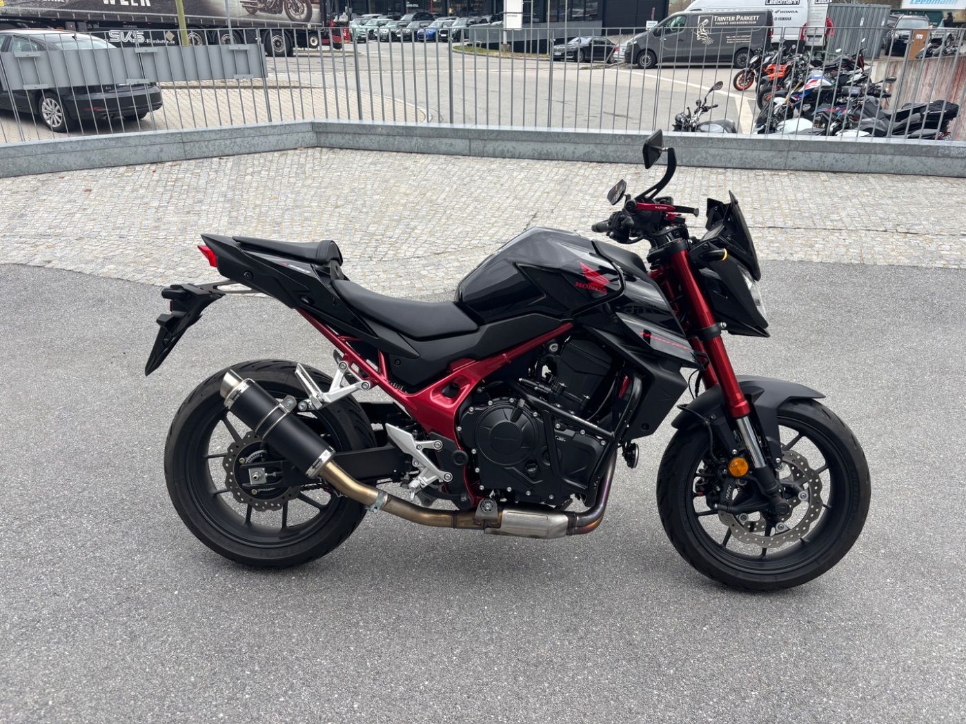 Fahrzeugabbildung Honda CB 750 Hornet, viel Zubehör, aus erster Hand