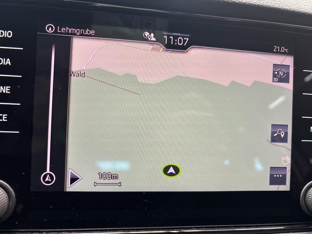 Skoda Karoq Ambition Tour 2.0 TDI 85kW 7-Gang Automati, миниатюра 25
