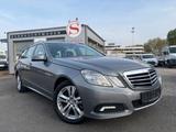Mercedes-Benz E 250 CGI Avantgarde*SITZH*TLEDER*LRS*TEMP*NAVI* - Mercedes-Benz E 250 in Krefeld