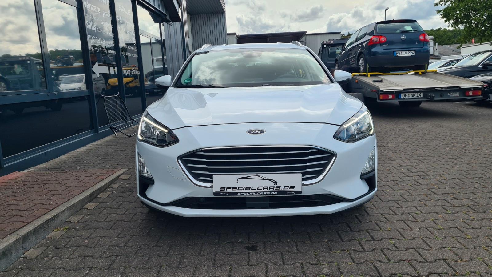 Ford Focus T Cool & Connect - WINTER - AHK -