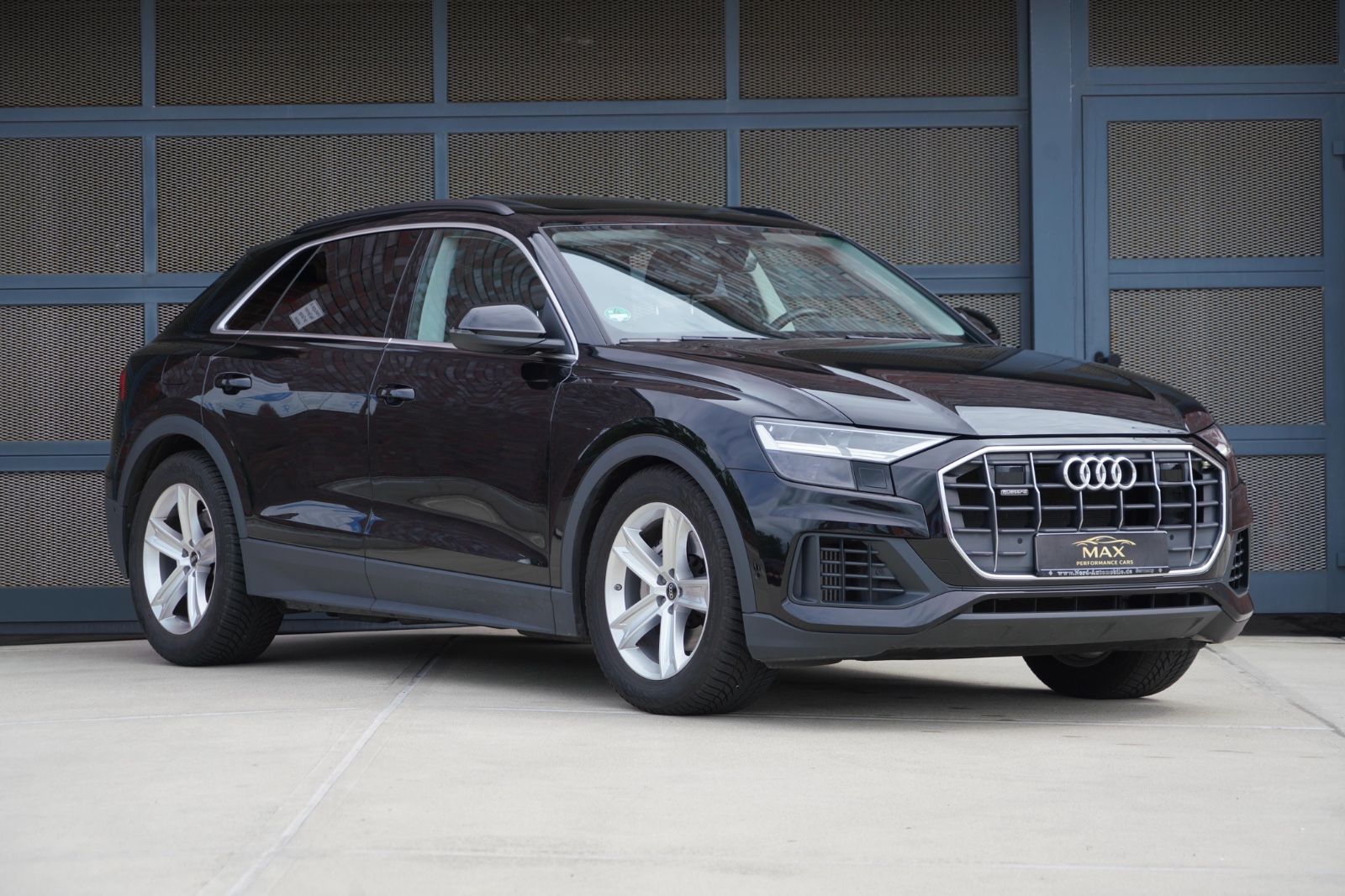 Audi Q8 - 1
