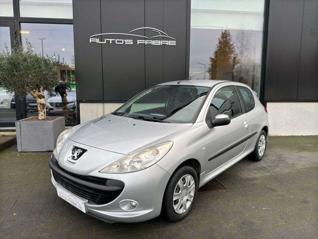 Peugeot 206 + 1.4i Benzine Airco 94000km