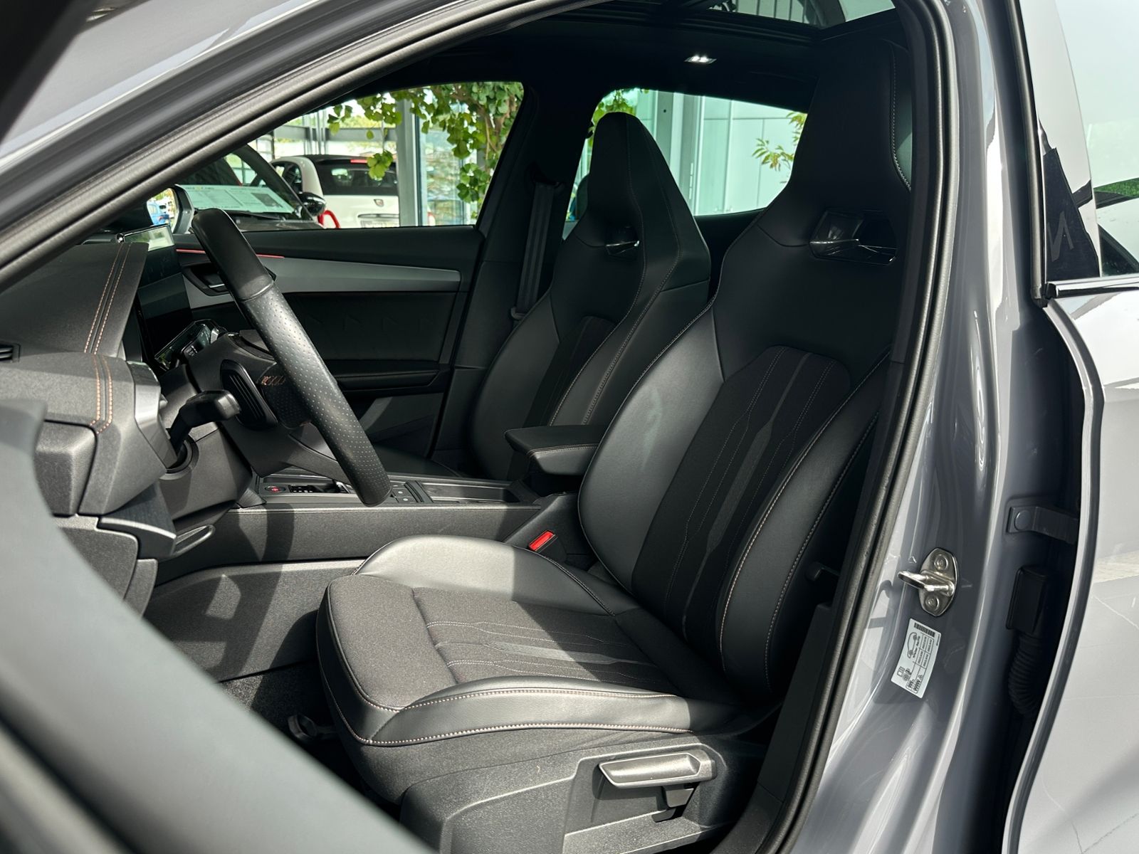 Fahrzeugabbildung CUPRA Formentor  eHybrid VZ AHK PANO LED NAVI