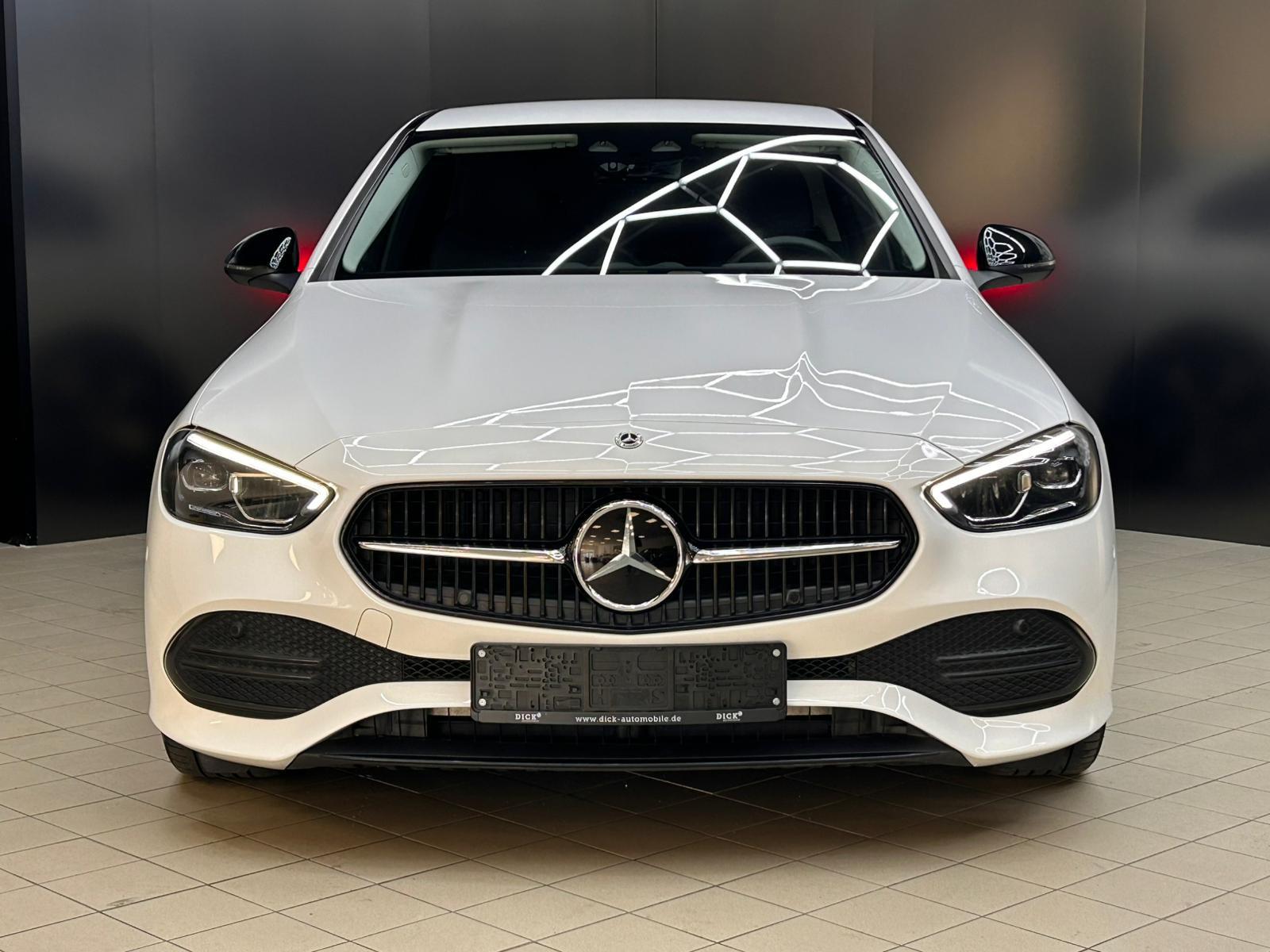 Mercedes-Benz C 300 d 9G Avantg NIGHT+WIDES+LEDER+KAM+LED+ACC+