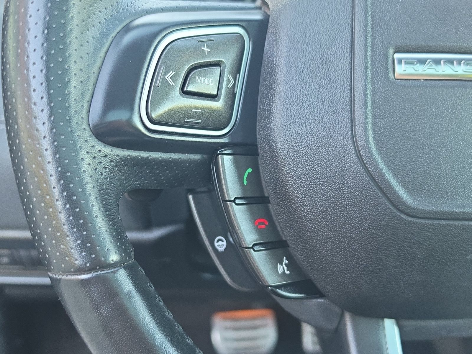 Fahrzeugabbildung Land Rover Range Rover Evoque HSE Dynamic