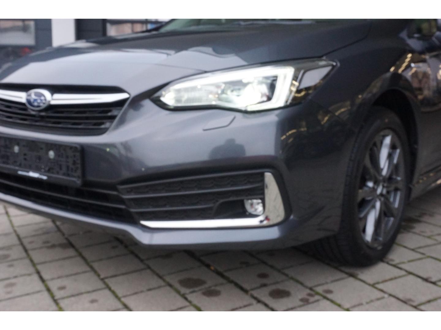 Subaru Impreza 2.0ie Lineartronic Platinum Navi eSD DAB