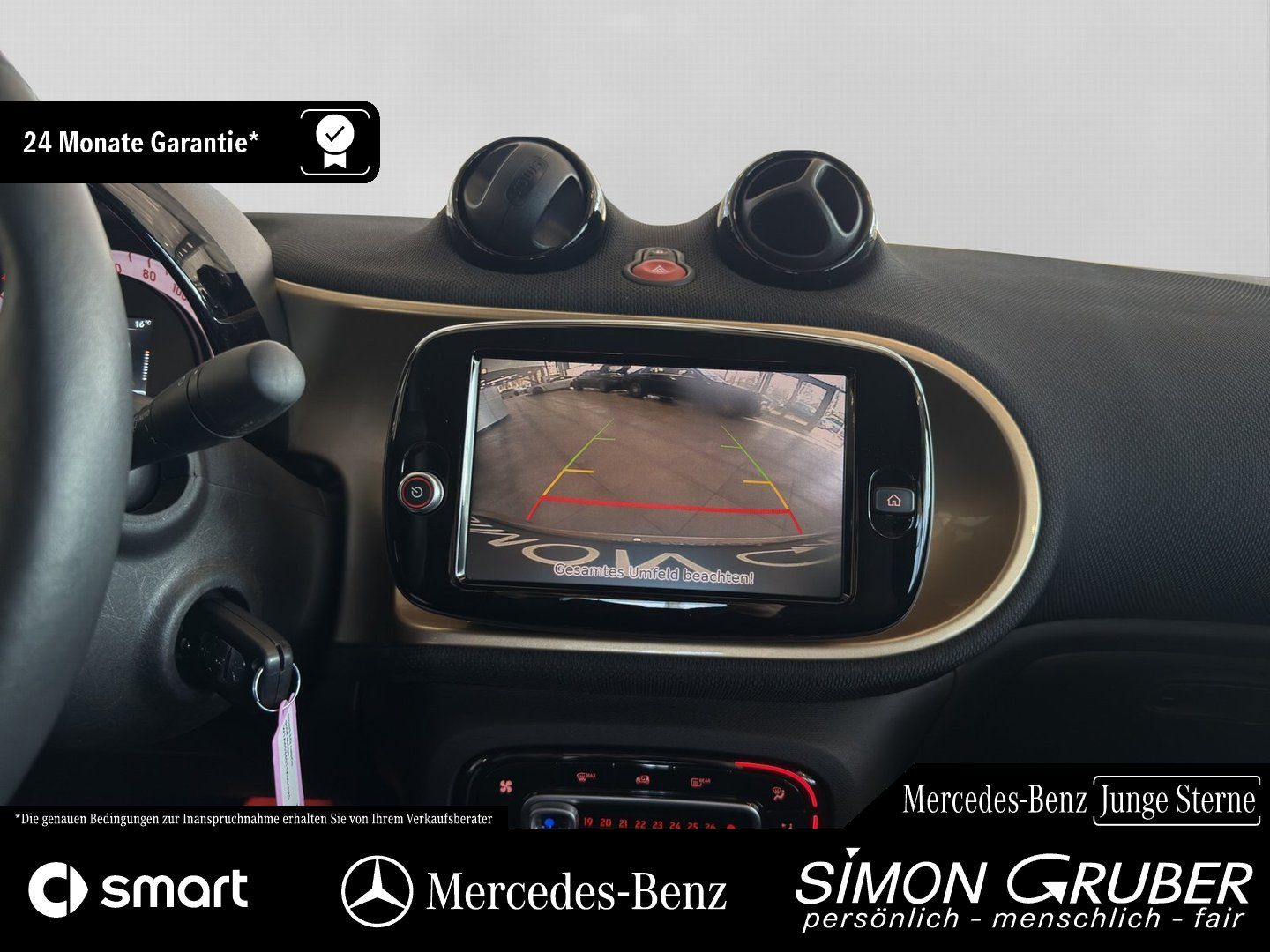 Fahrzeugabbildung Smart Smart EQ Cabrio Exclusive 22KW Lader Winter LED