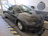 Volkswagen Passat Variant DSG Business AHK/StHz/Kamera/ACC - Volkswagen Passat: Standheizung