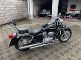 Honda Shadow VT 125  - HONDA CHOPPER 125
