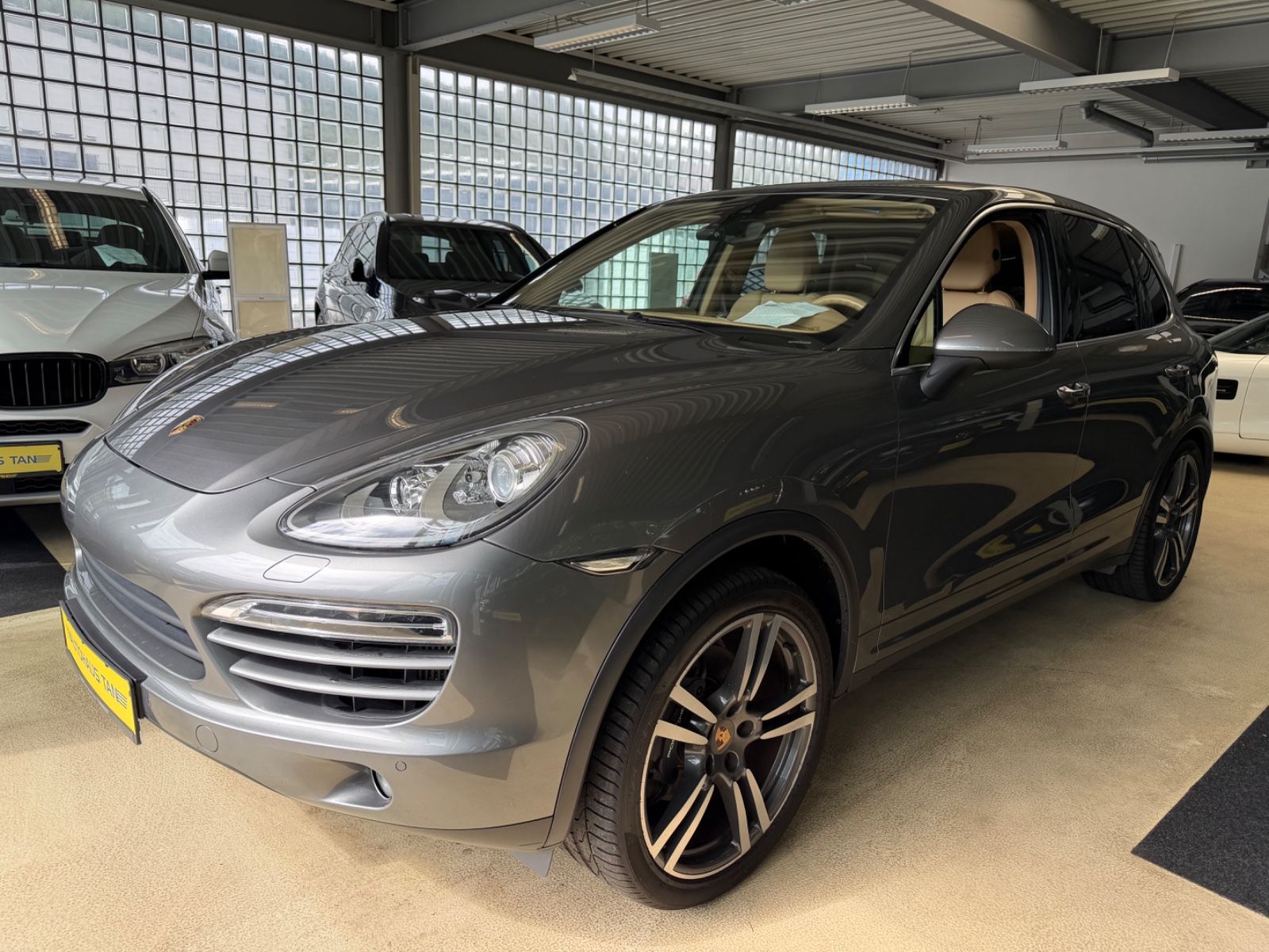Fahrzeugabbildung Porsche Cayenne Diesel