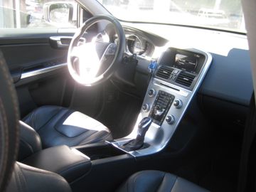 Volvo XC60 - 10
