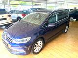 Volkswagen Touran Highline BMT/Start-Stopp - VW Touran Gebrauchtwagen in Duisburg