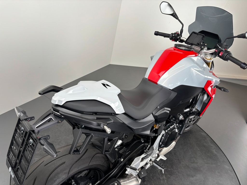 Fahrzeugabbildung BMW F900 R A2 *VIEL AUSSTATTUNG *SCHECKHEFT *SERVICE
