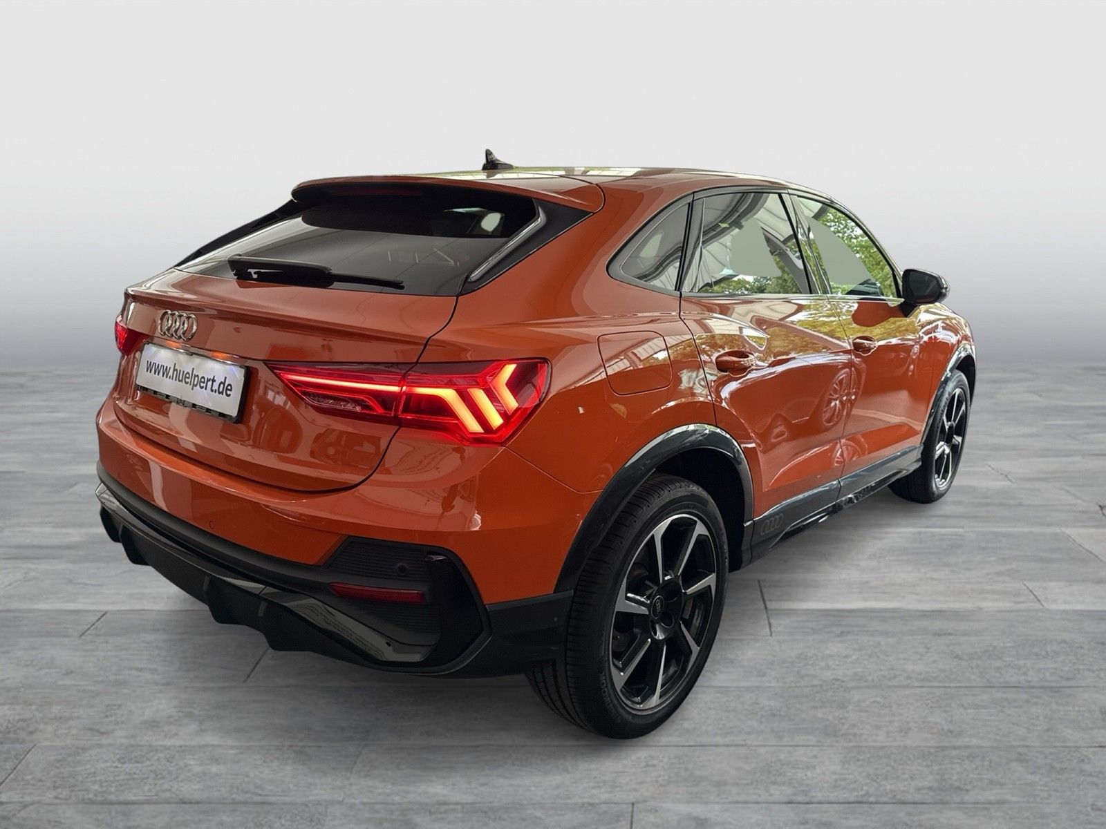 Audi Q3 Sportback 35 S LINE BLACKPAK PANO SONOS AHK foto 5